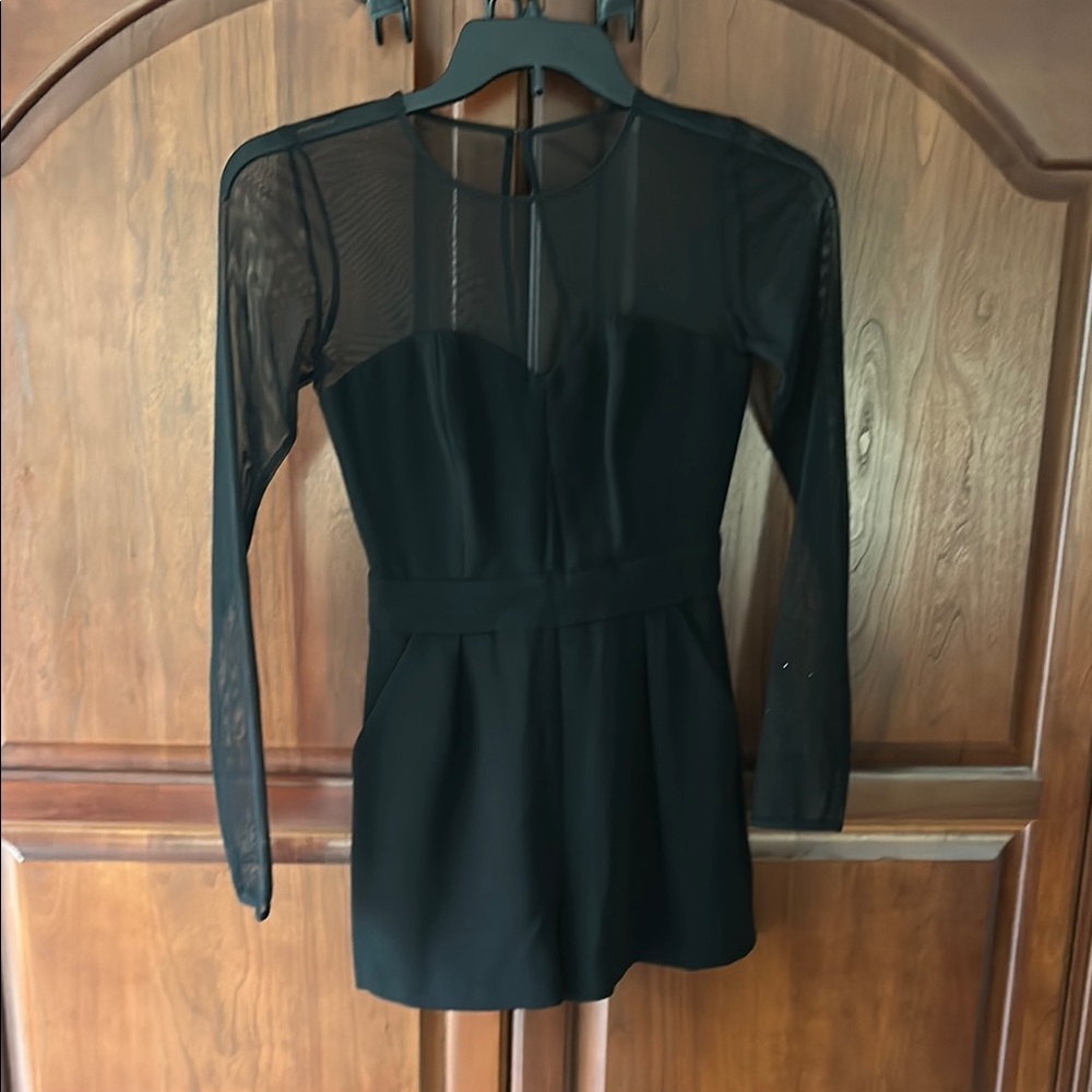 BCBG generation Elegant Black Long Sleeve jumpsuit size 0